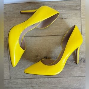 Yellow heels